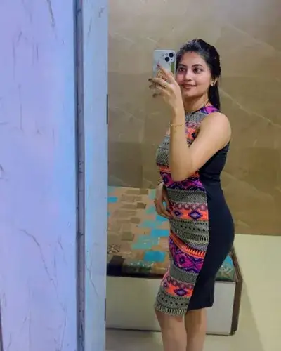 Escort Mathabhanga